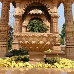 Meet your Posher, Chenlin